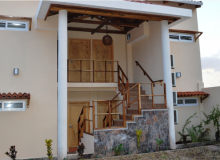Los Mangos Hotel - Outside View