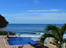 Los Mangos Hotel - Pool View